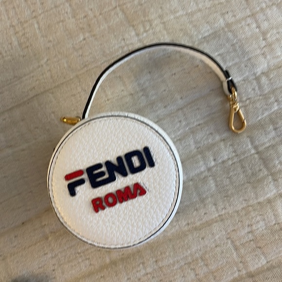 Fendi keychain - Picture 2 of 4